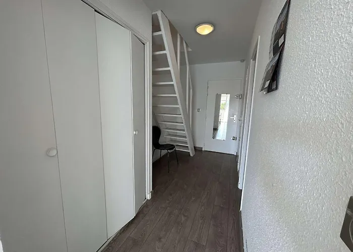 Apartman T2 Climatise Avec Garage Et Terrasse Au Grau-du-roi, 6 Couchages, Proche - Fr-1-250-267 Le Grau-du-Roi